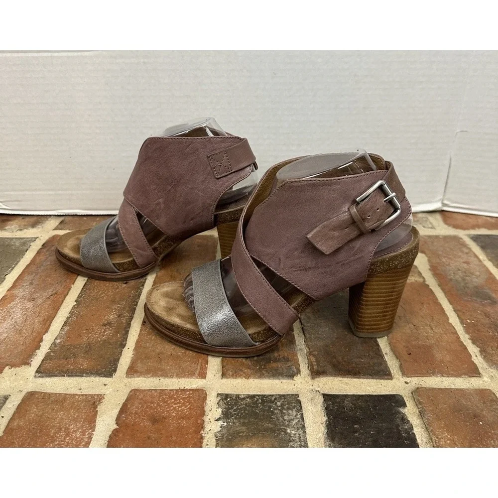Sofft Christine Stacked Heel Sandals Women's 9‎ Leather Brown Silver Strappy